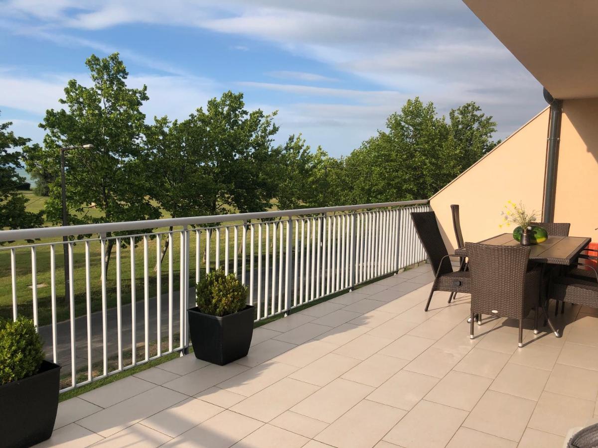 Ferienwohnung Zamárdi Exterior foto